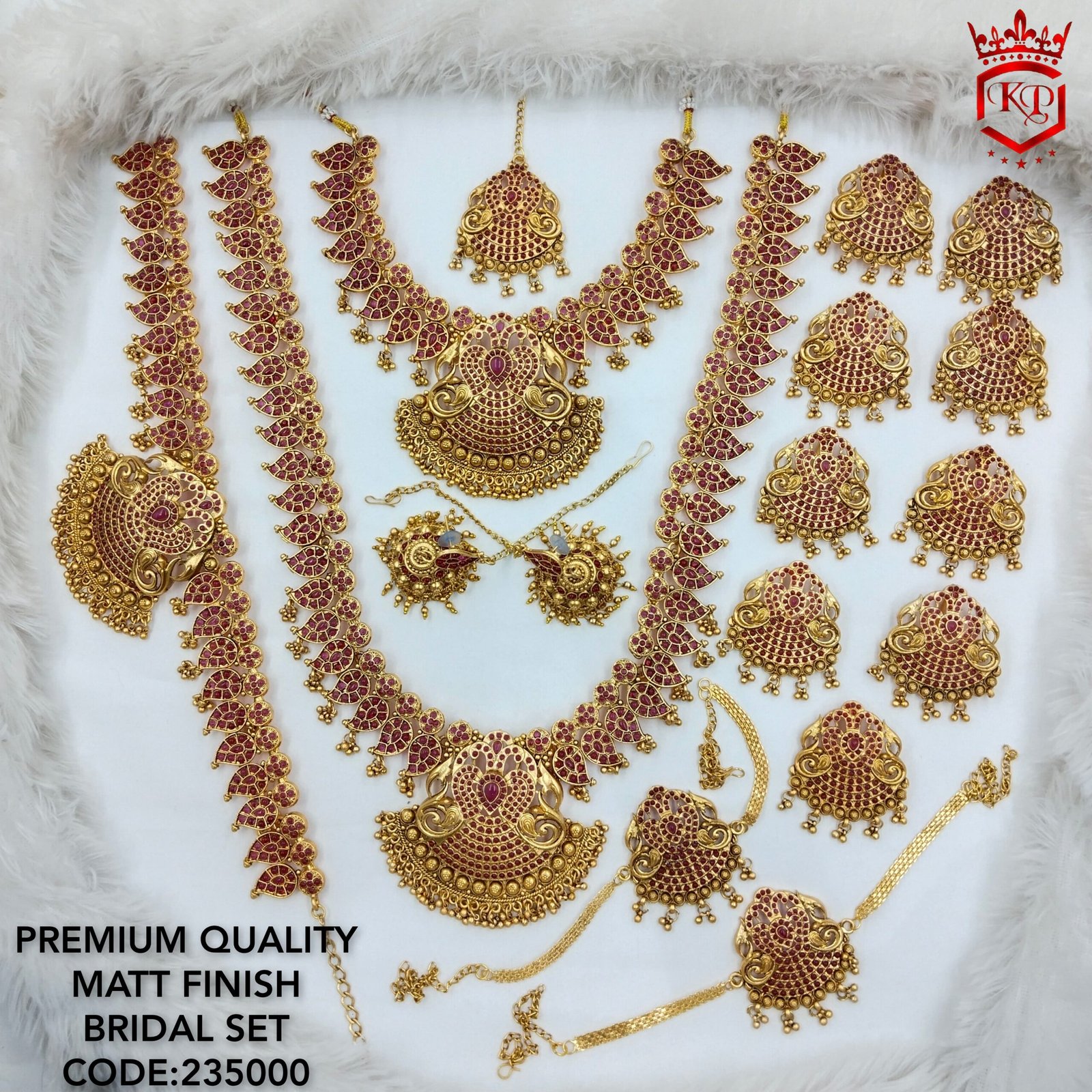 Maroon color Stones Matte Finish bridal Jewelry set Maroon color Stones Matte Finish bridal Jewelry set