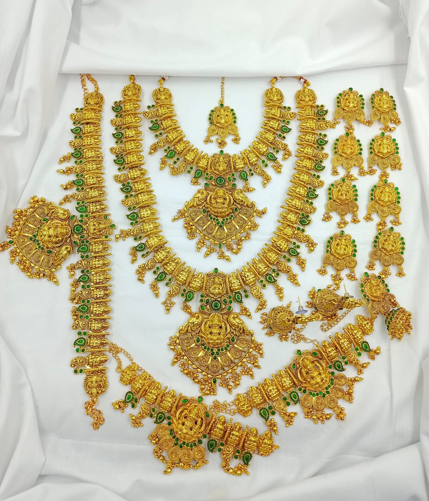 Temple Design Green Stone Matte Finish Bridal Jewelry Set Temple Design Green Stone Matte Finish Bridal Jewelry Set