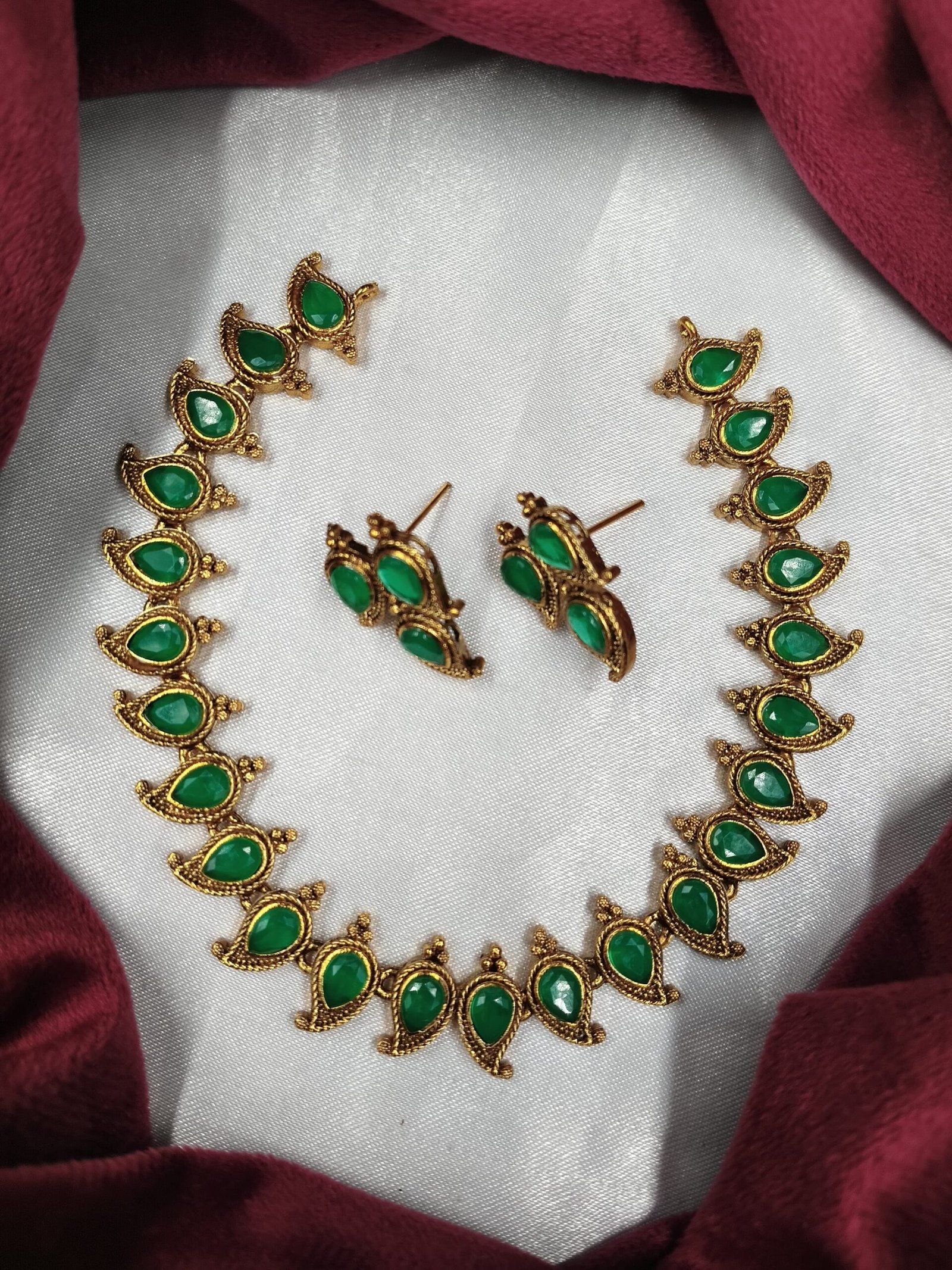 WhatsApp Image 2024-11-03 at 12.02.08 PM premium quality matte finish necklace set - Image 1